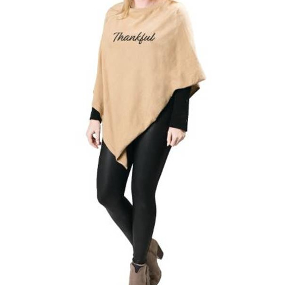 Camel Poncho with Script Thankful in Black - Picture 2 of 3
